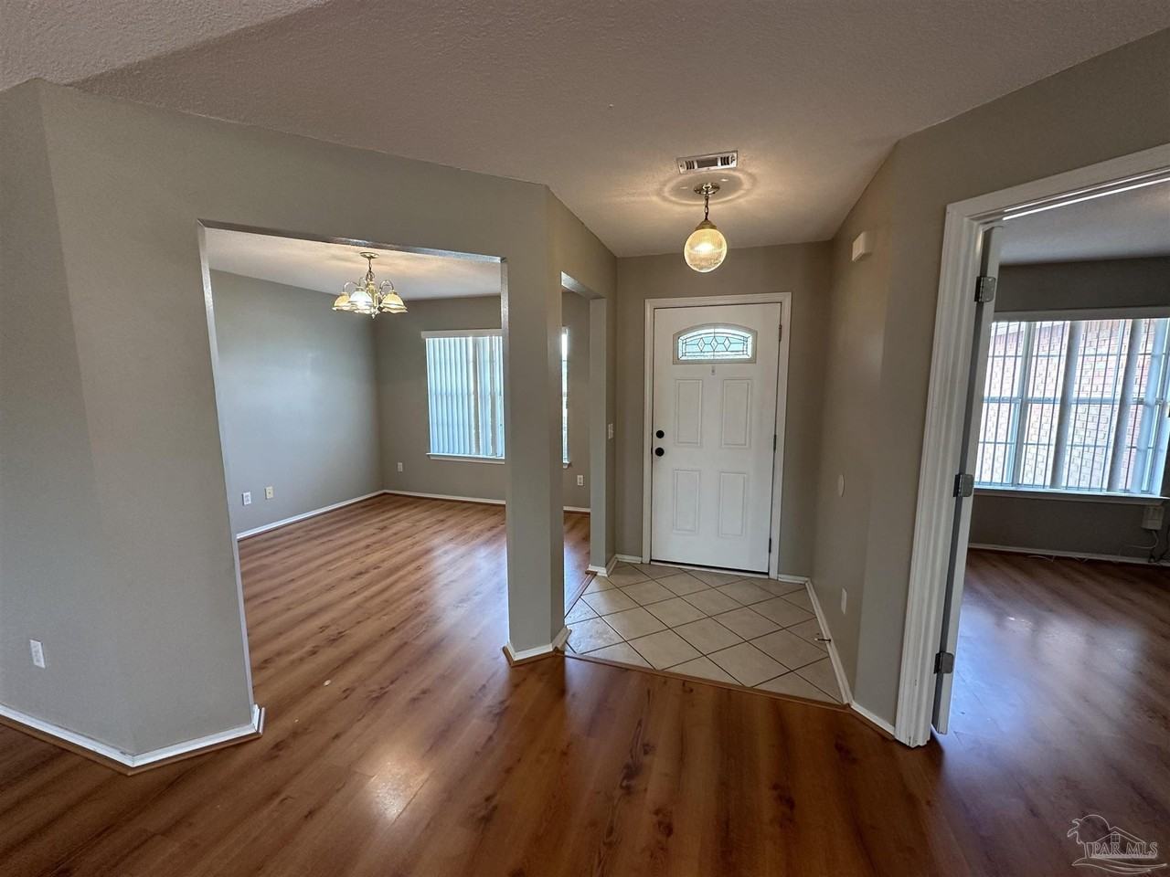 1436 Cacao Ln - Photo 2 of 20