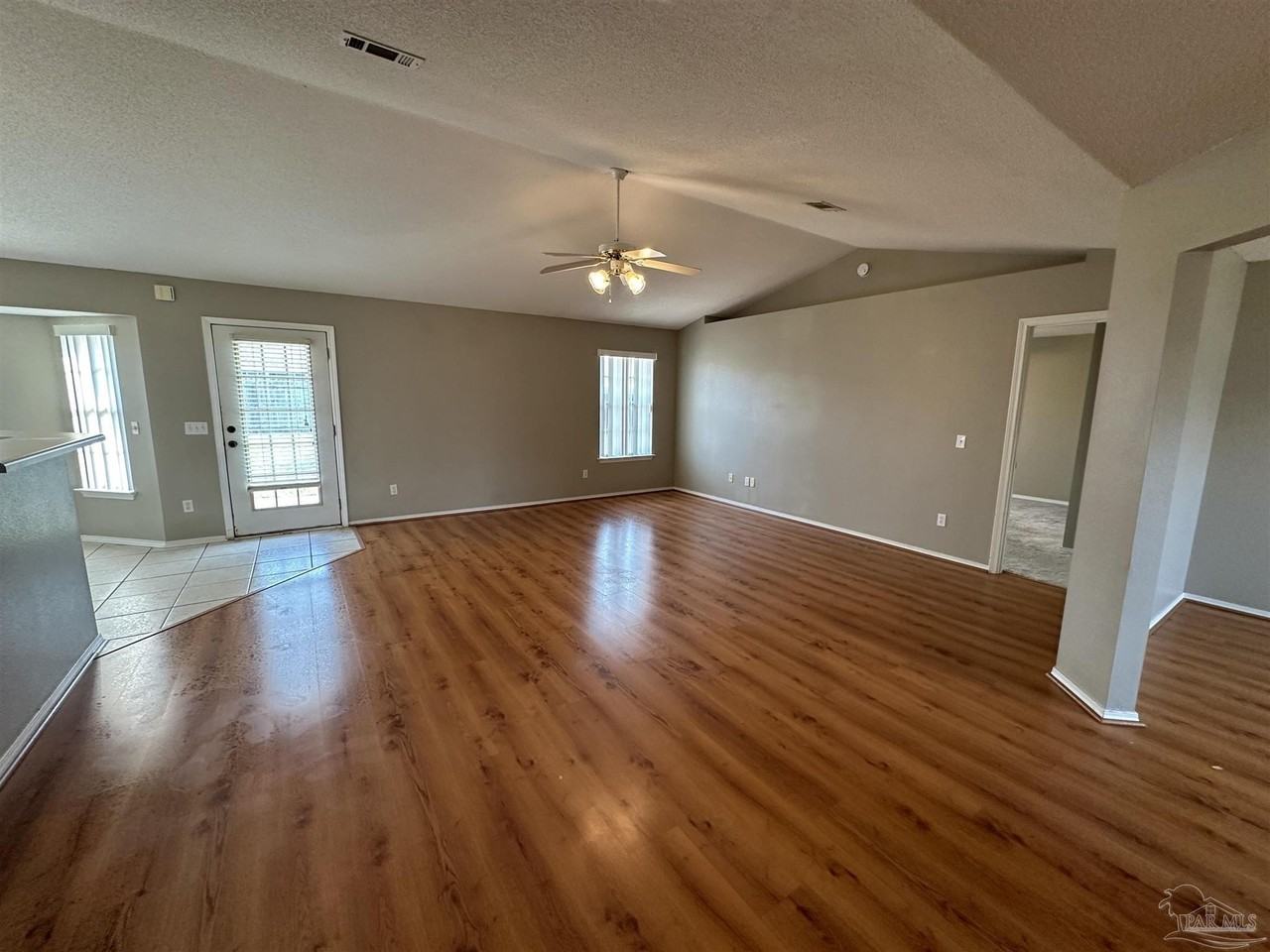 1436 Cacao Ln - Photo 5 of 20