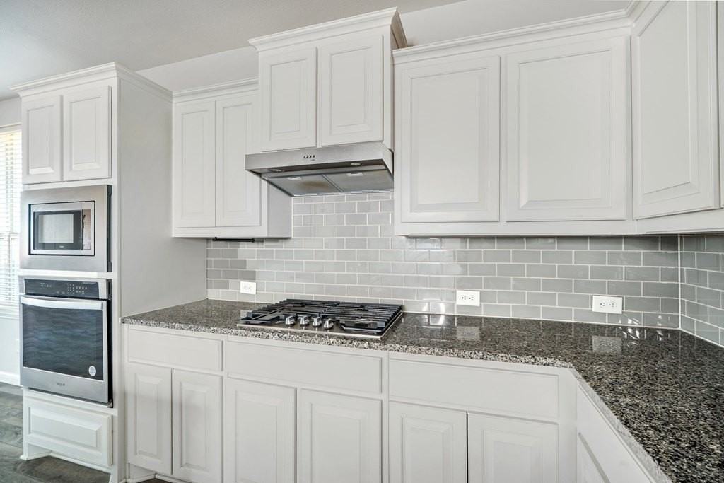 7100 Thomas Paine Rd - Photo 5 of 33