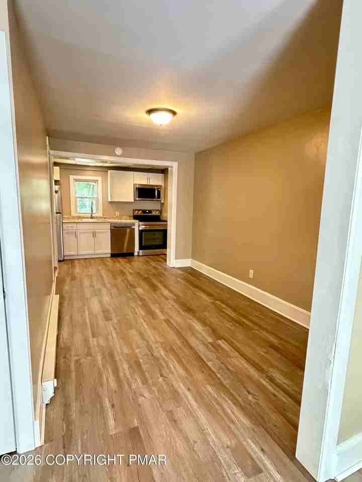 210 W High St - Photo 7 of 17