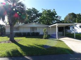 featured image of 3 S Davis St