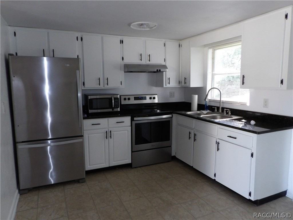 3 S Davis St - Photo 3 of 6