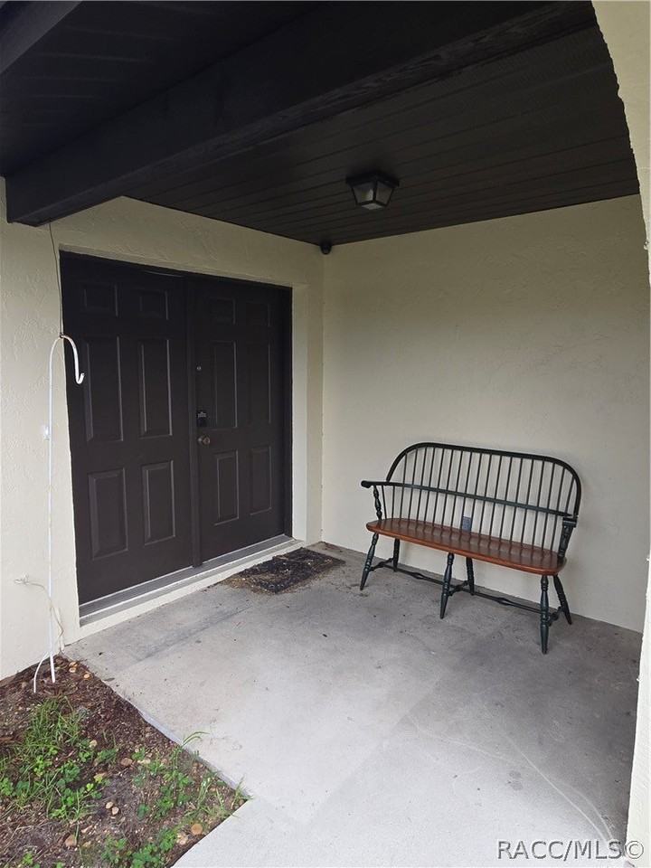 4190 S Centennial Ave - Photo 5 of 31
