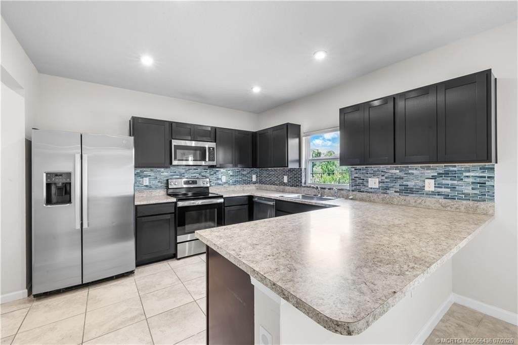 359 Clementine Rd - Photo 4 of 27
