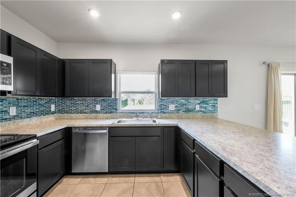 359 Clementine Rd - Photo 5 of 27