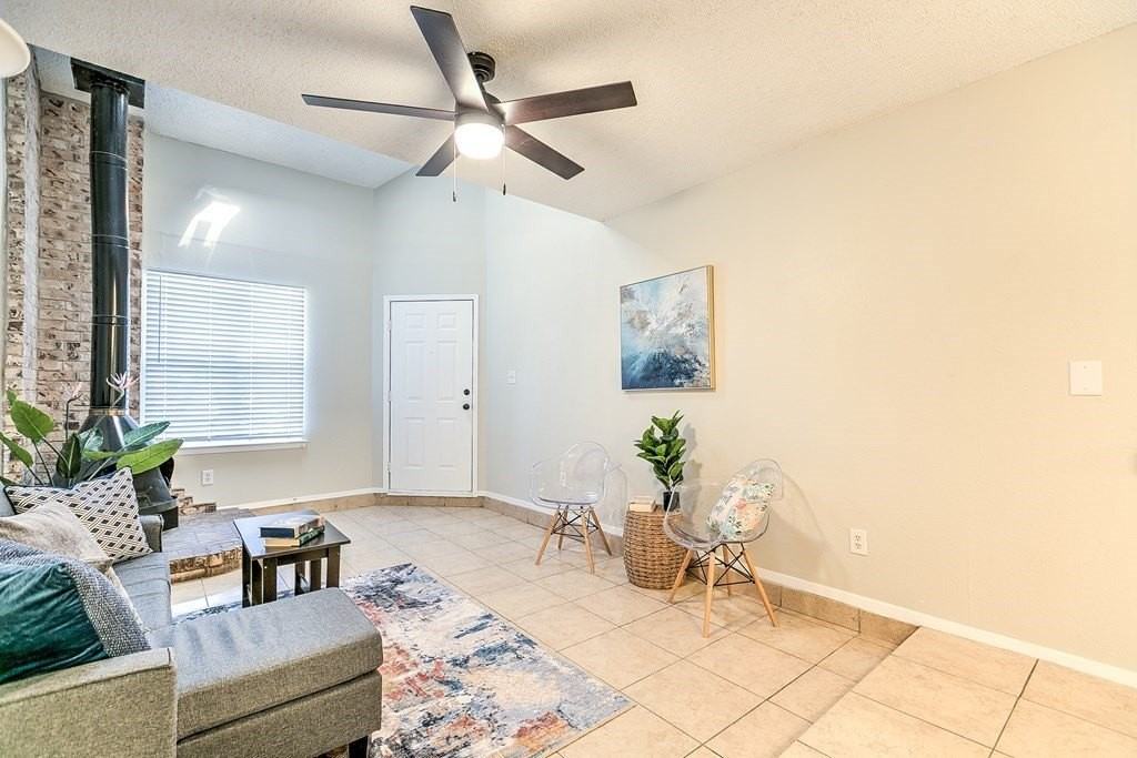 3514 Juanita Ave - Photo 5 of 21
