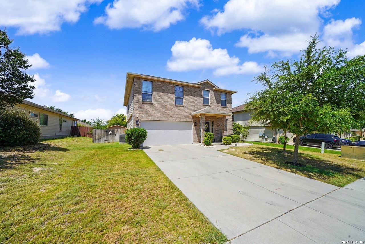 740 Fountain Gate - Photo 5 of 47