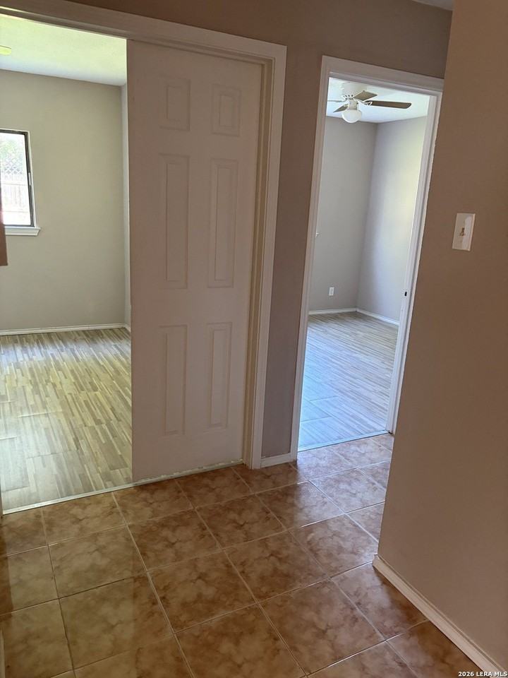 13210 Larkplace Dr - Photo 7 of 11