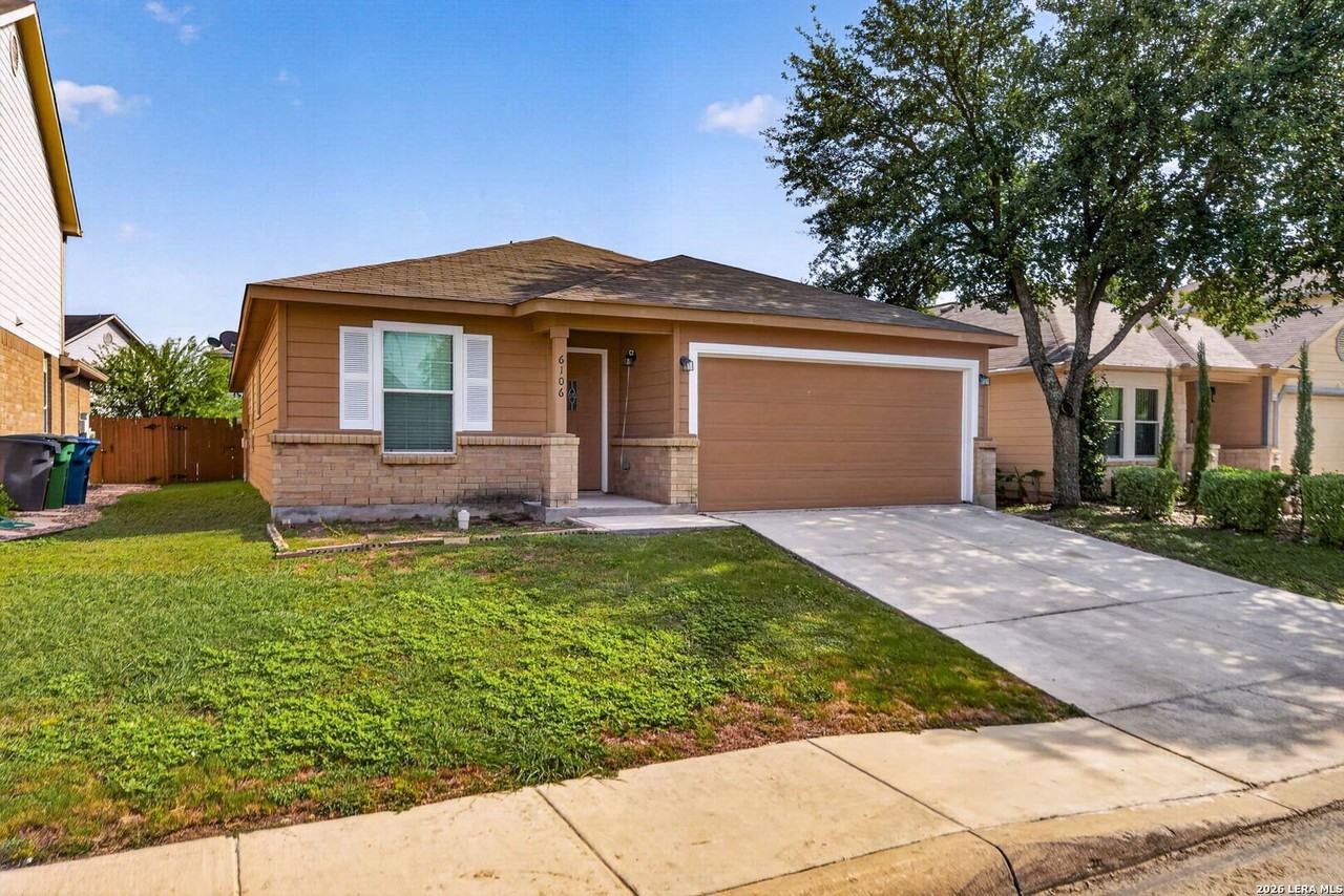 6106 Valparaiso Way - Photo 2 of 31