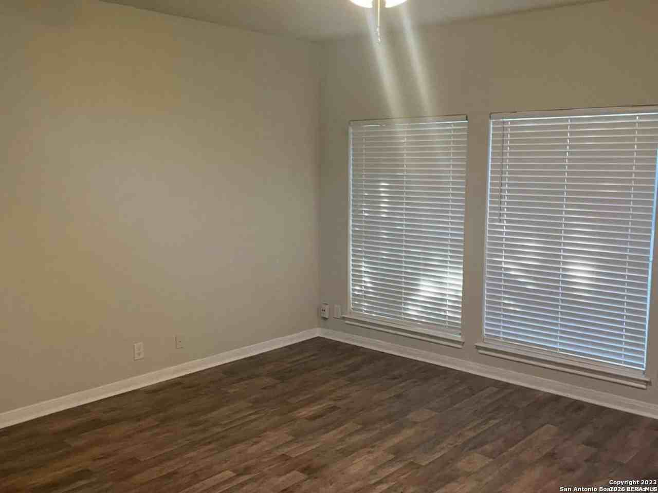 4130 Tavern Oaks St - Photo 2 of 13