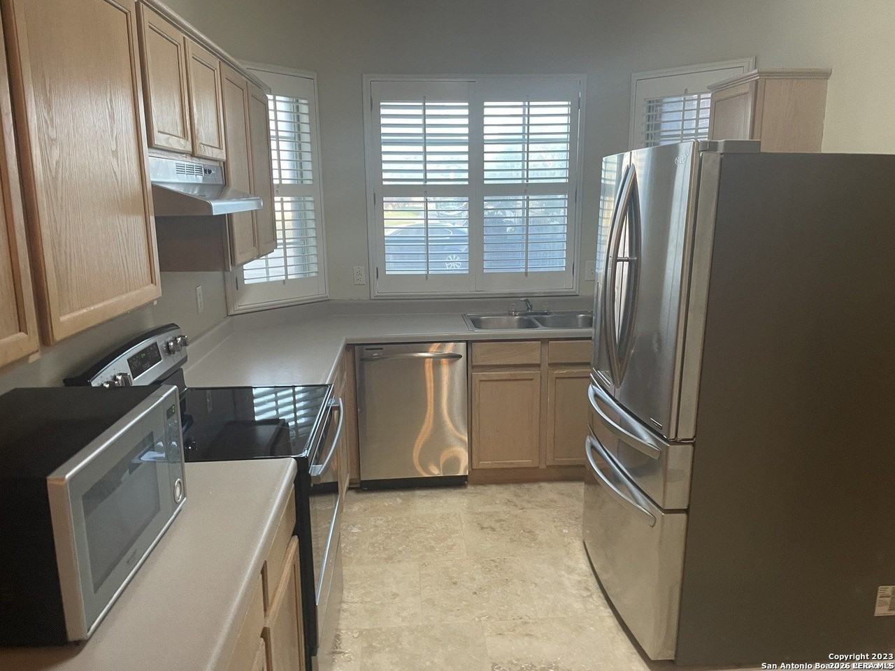 4130 Tavern Oaks St - Photo 6 of 13
