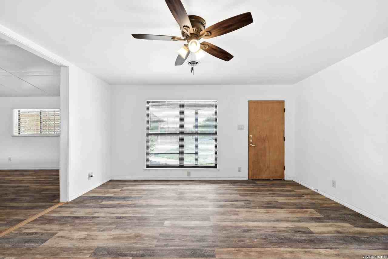 3602 Van Dyke Dr - Photo 3 of 25