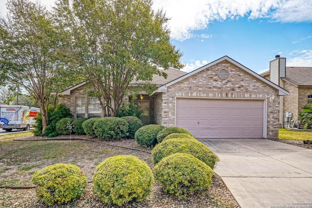 1172 Berry Creek Dr - Photo 2 of 38