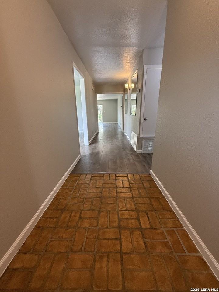 5522 Grand Lake Dr - Photo 2 of 13