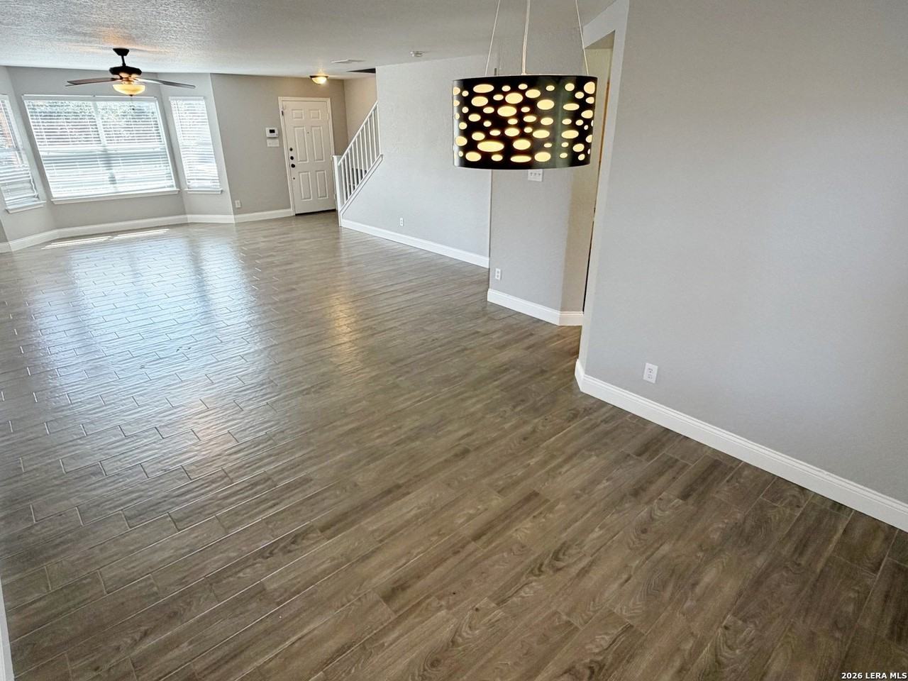 847 Quitman Oak - Photo 4 of 41