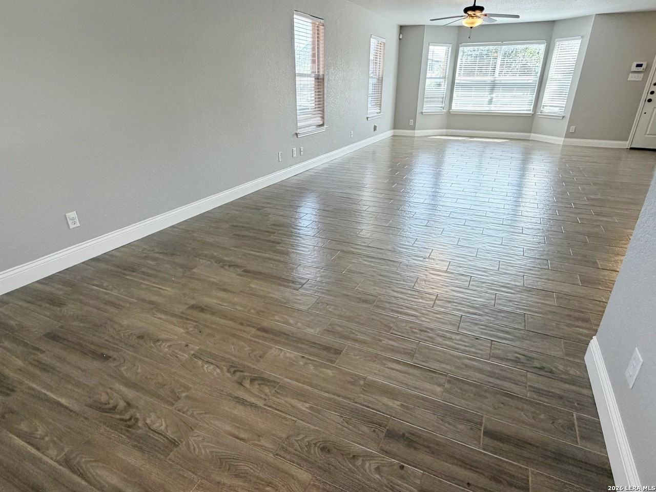 847 Quitman Oak - Photo 5 of 41