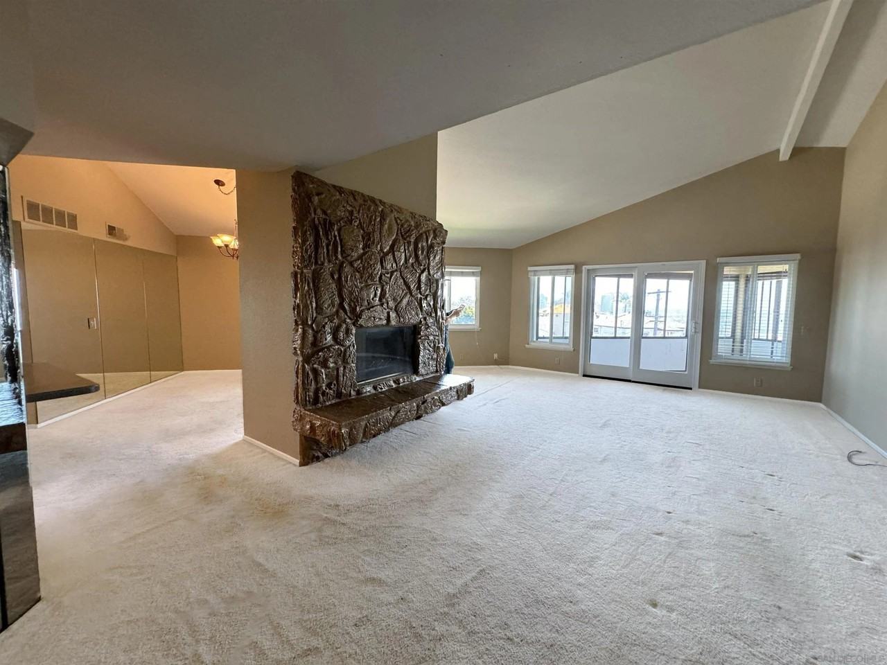 2920 Union St #301 - Photo 2 of 18