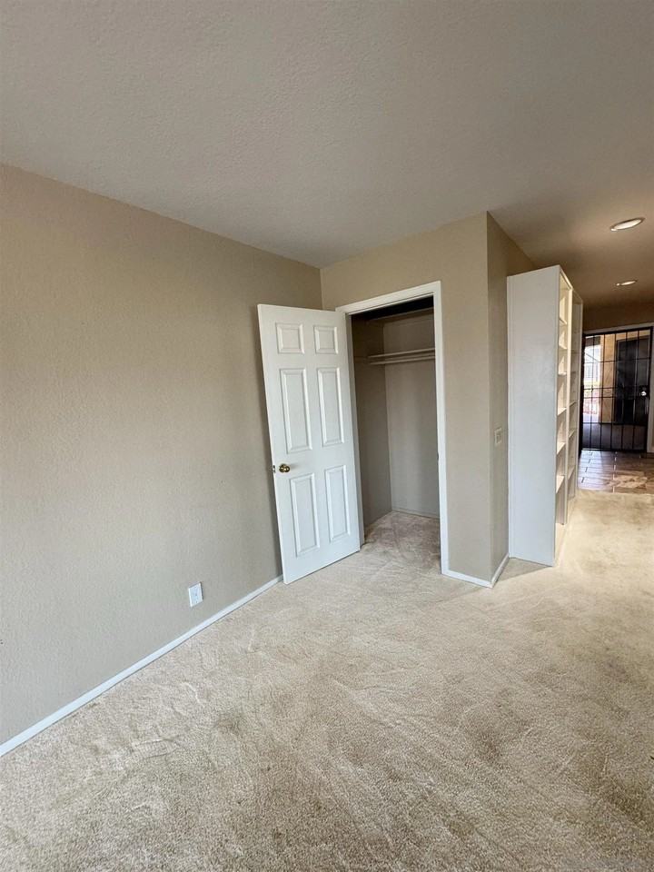 2920 Union St #301 - Photo 5 of 18