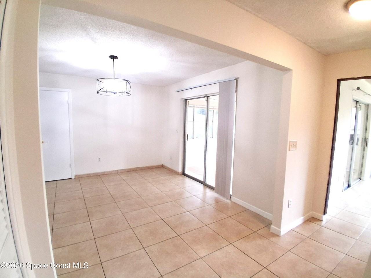 18 Forrell Ave - Photo 5 of 32