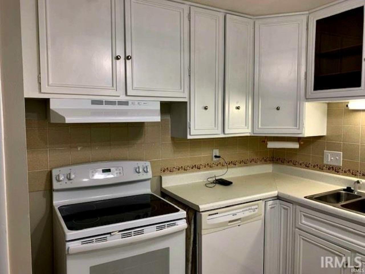 5816 Shelbourne Rd - Photo 7 of 14