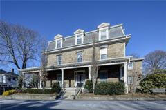 10 Pell St #3B - Photo 1 of 1