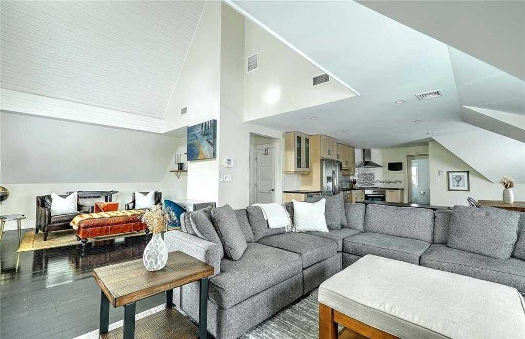 26 S Angell St #3 - Photo 7 of 42