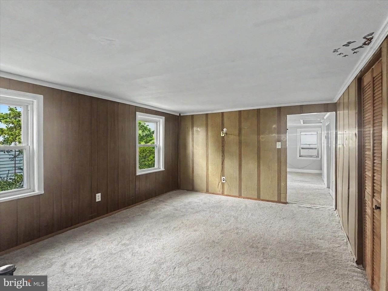 5949 Conover Rd - Photo 6 of 10