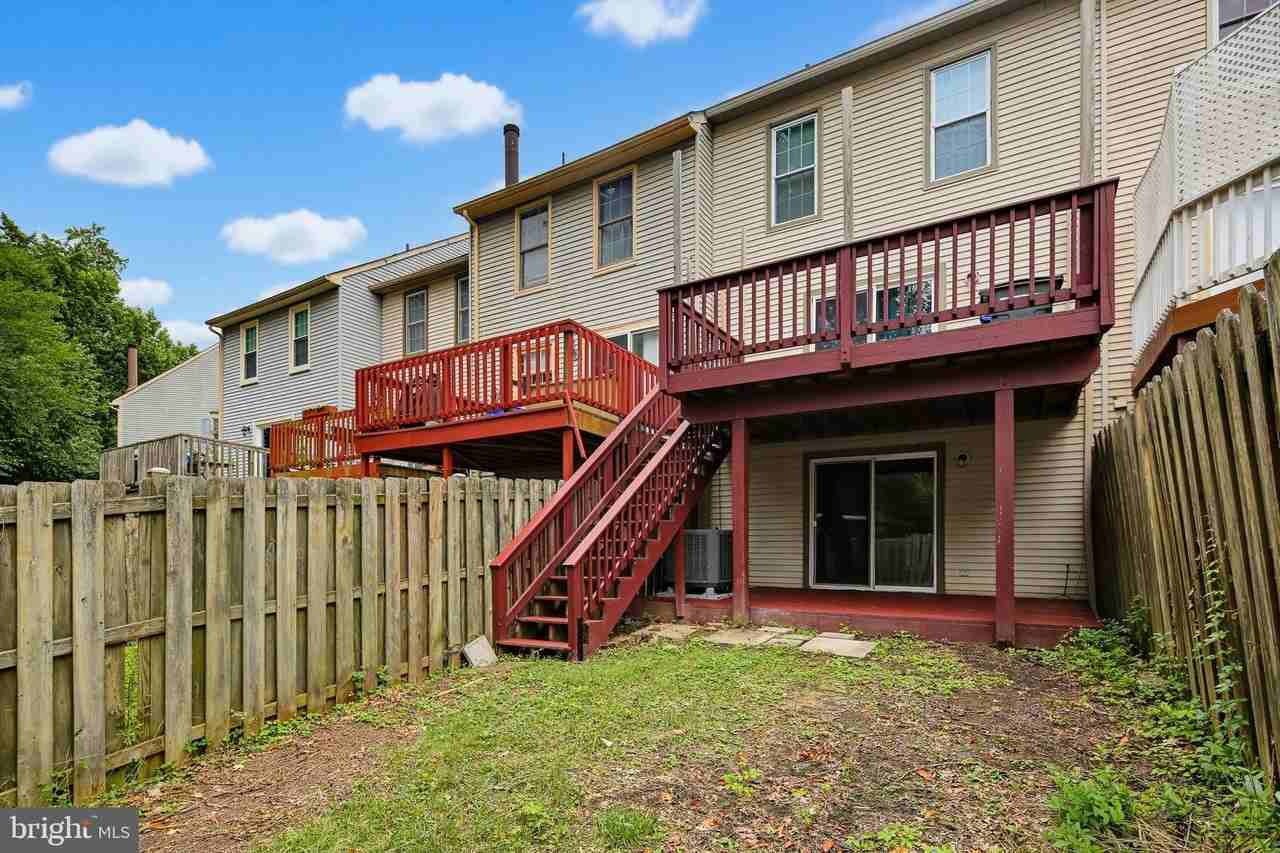 8867 Willowwood Way - Photo 3 of 32