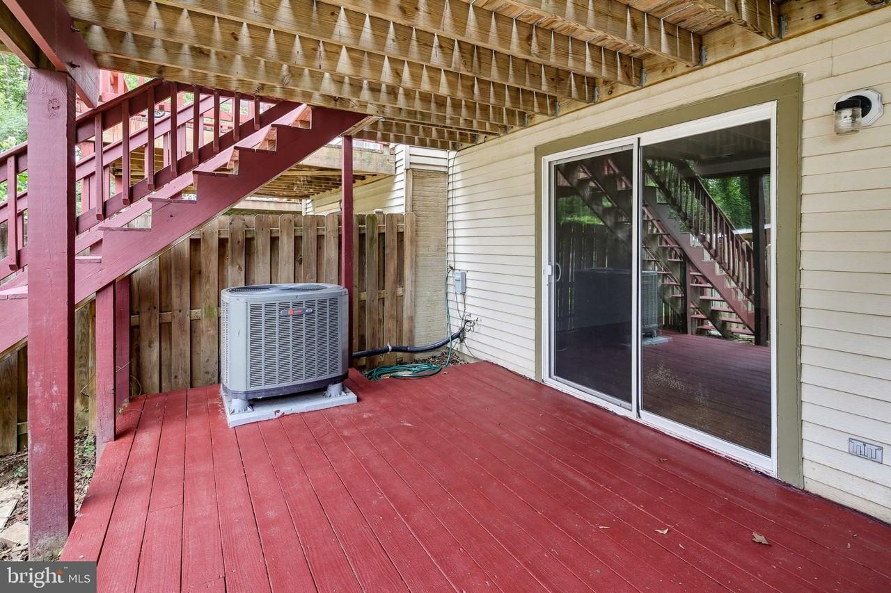 8867 Willowwood Way - Photo 4 of 32