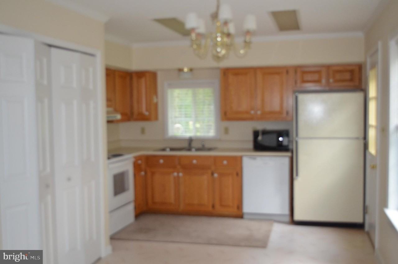 43987 Sandy Bottom Rd - Photo 2 of 5