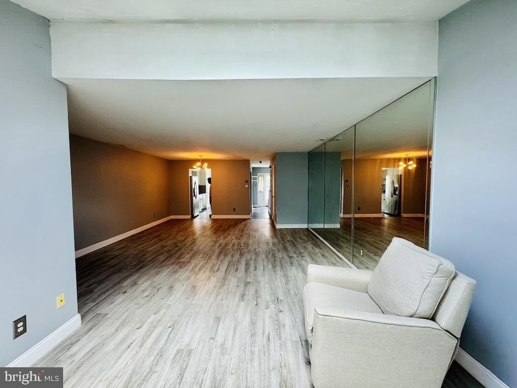 22 Wyckwood Ct - Photo 4 of 21