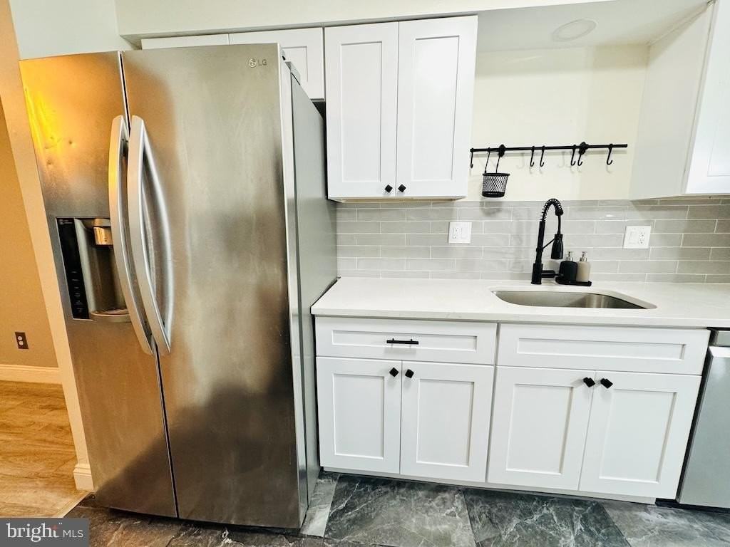 22 Wyckwood Ct - Photo 6 of 21