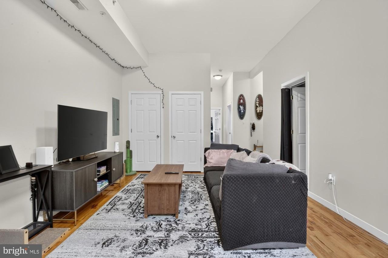 4011 Baring St #9 - Photo 3 of 29