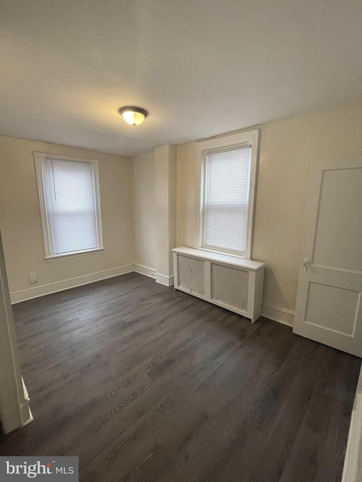 226 S 56th St #2 - Photo 7 of 13