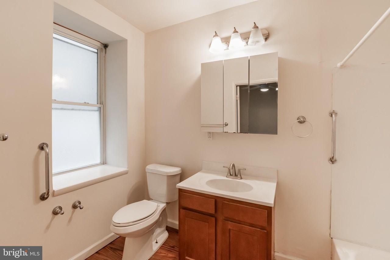 1501 W Allegheny Ave #204 - Photo 2 of 15