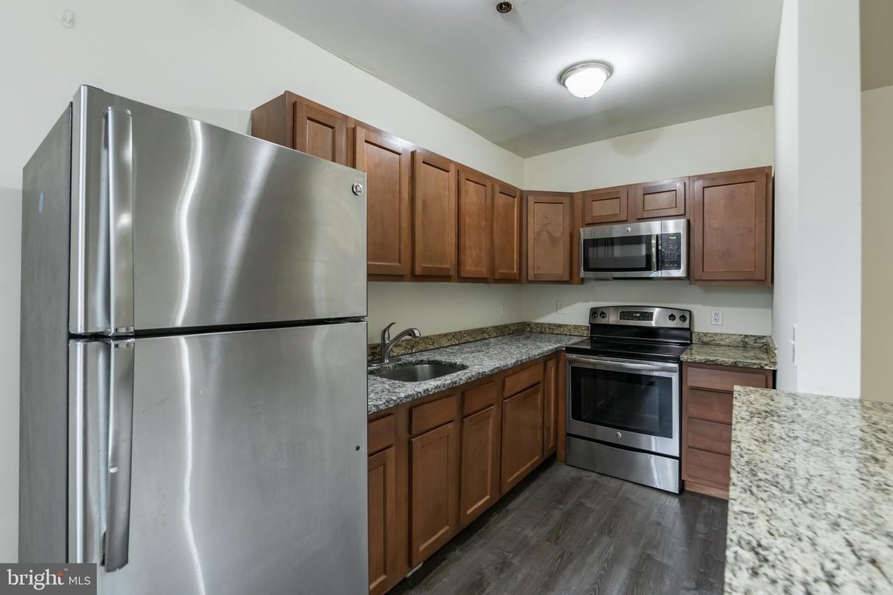 1501 W Allegheny Ave #204 - Photo 5 of 15