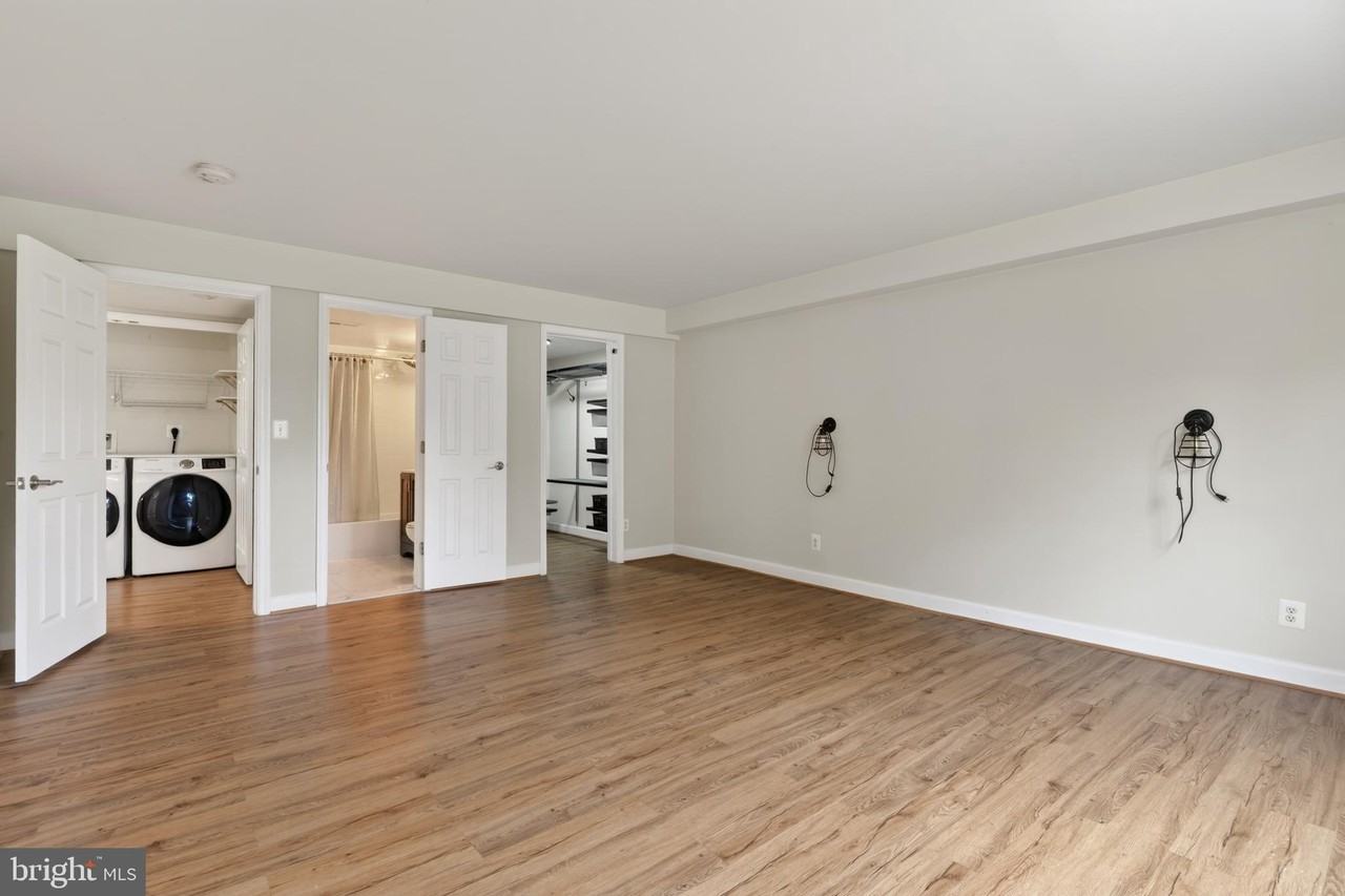 1461 N Van Dorn St #A - Photo 6 of 18