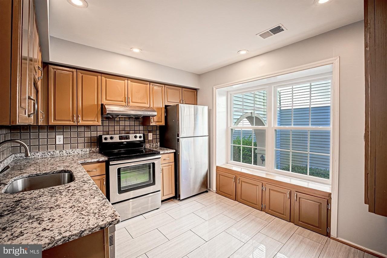 10343 Annaberg Ct #139 - Photo 4 of 17