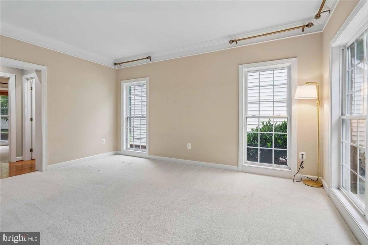 42855 Chatelain Cir - Photo 3 of 30