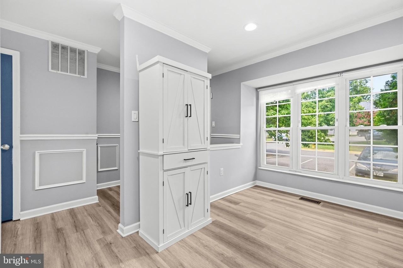 4217 Kenton Cir - Photo 4 of 40