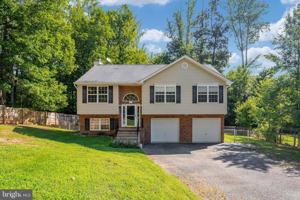 featured image of 3 Crestview Dr