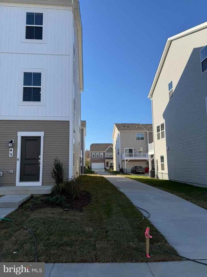 43 Rolling Branch Dr - Photo 2 of 38