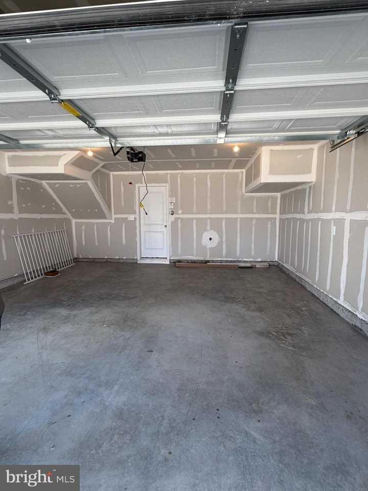 43 Rolling Branch Dr - Photo 4 of 38