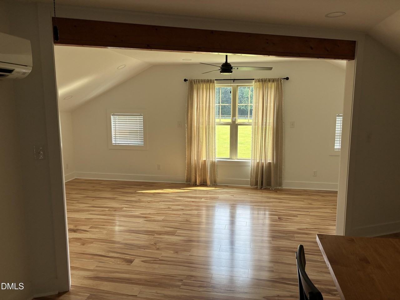 419 Westerman Pl - Photo 7 of 20