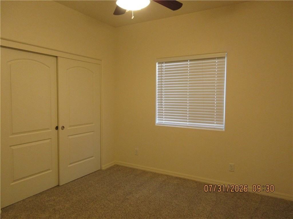 3658 N Irving St - Photo 5 of 12