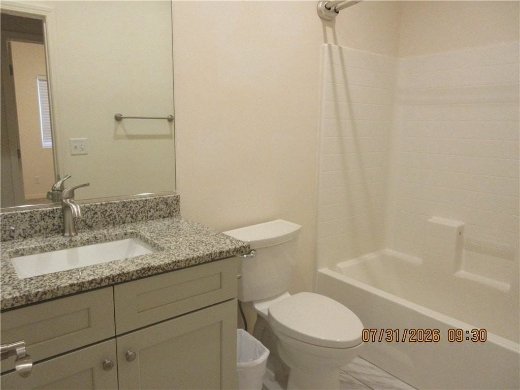 3658 N Irving St - Photo 6 of 12