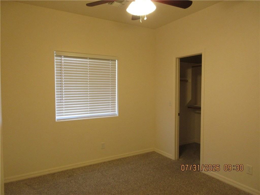 3658 N Irving St - Photo 7 of 12