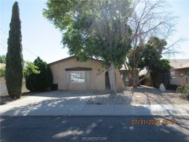 3574 N Wells St - Photo 1 of 1