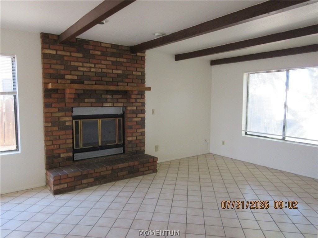 3574 N Wells St - Photo 2 of 14