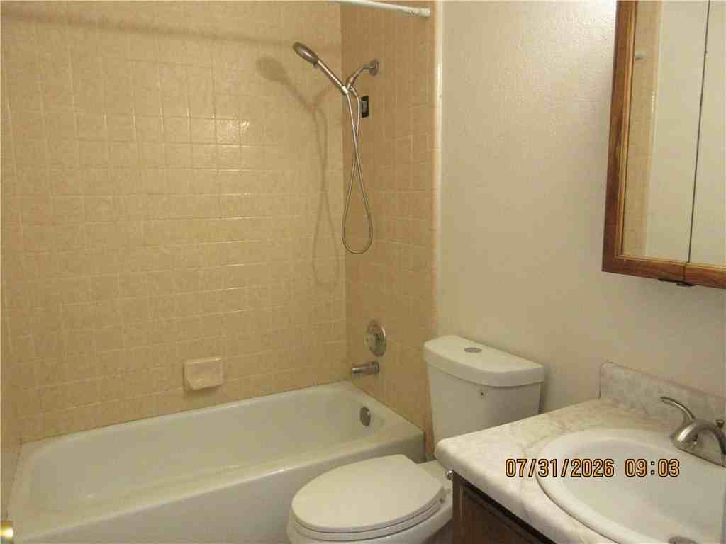 3574 N Wells St - Photo 5 of 14